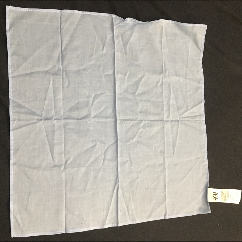 Men’s sky blue pocket square